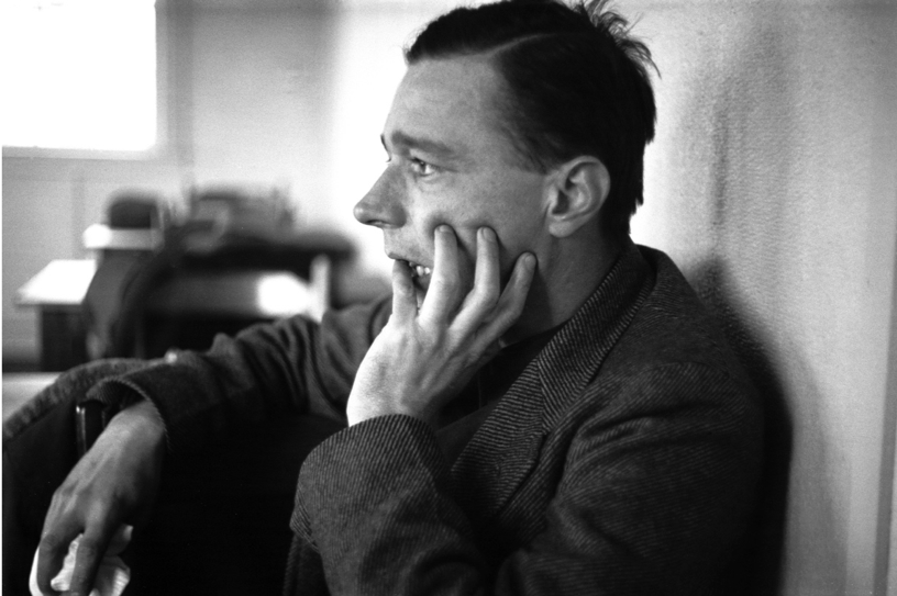 Walker Evans: Literate, Authoritative, Transcendent.