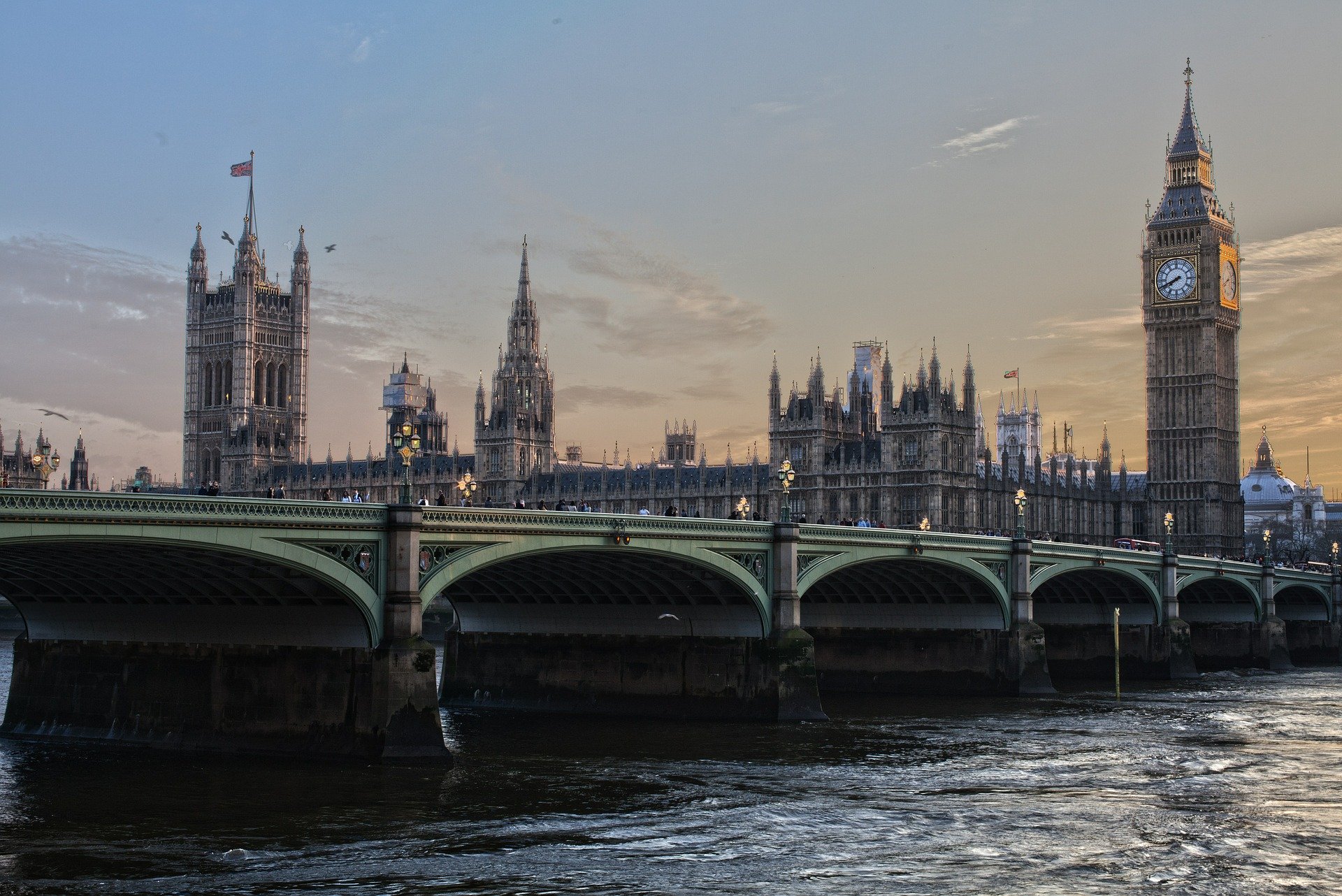 Does the UK need a written constitution?